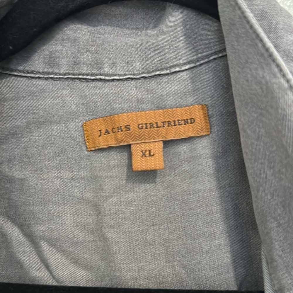 Soft gray button down - Picture 2 of 3